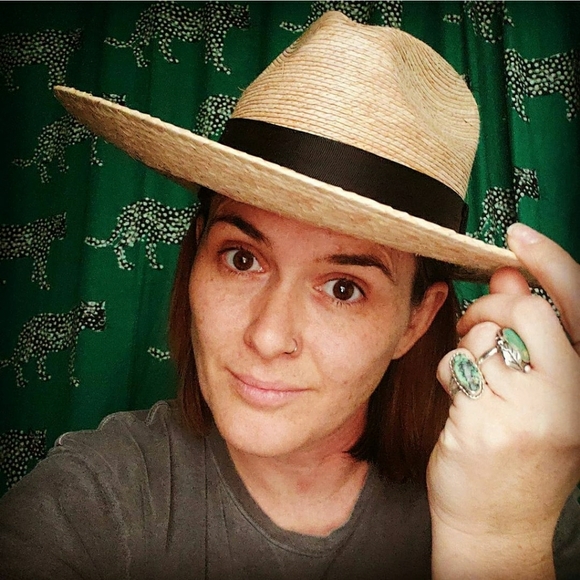 Meet your Posher, Sarah - Picture 14 of 16